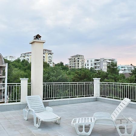 Solaris Apartments 산콘스탄틴앤헬레나 외부 사진