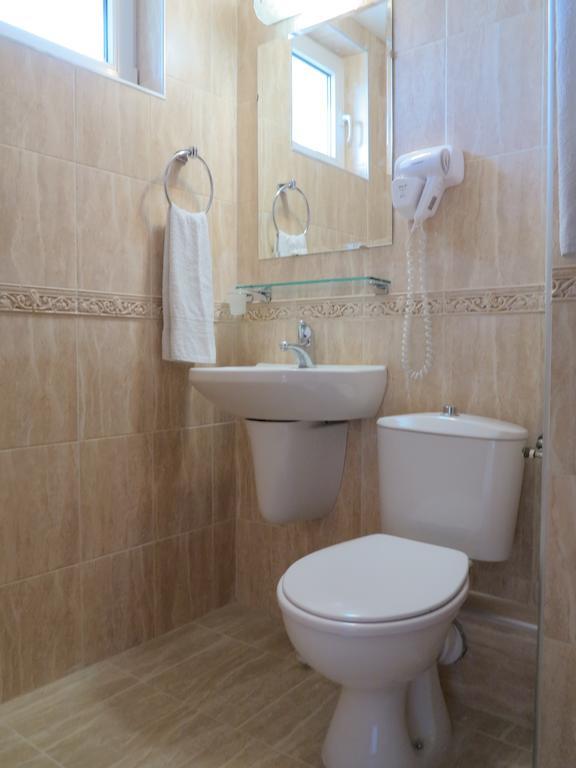 Solaris Apartments 산콘스탄틴앤헬레나 외부 사진
