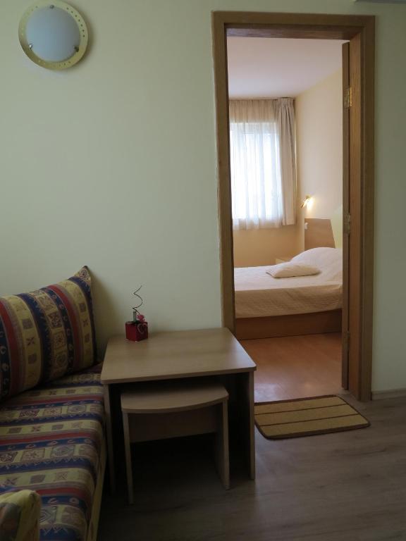 Solaris Apartments 산콘스탄틴앤헬레나 외부 사진